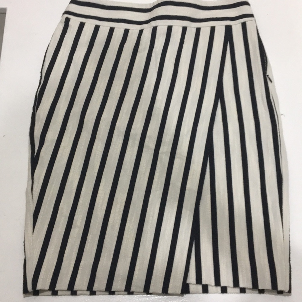 Striped LOFT skirt